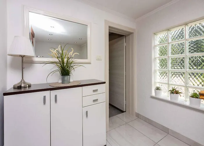 Apartamento In 39356 Selce