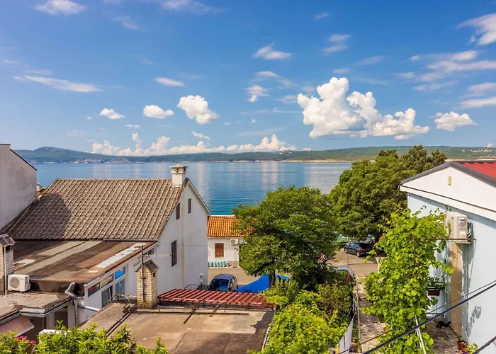 In 39356 Apartment *